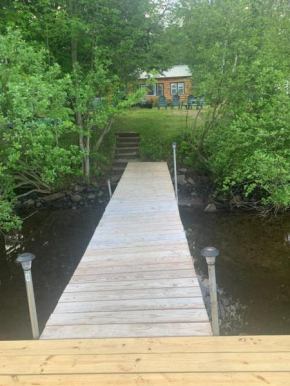 Adirondack Waterfront Cabin Upper Hudson Tributary